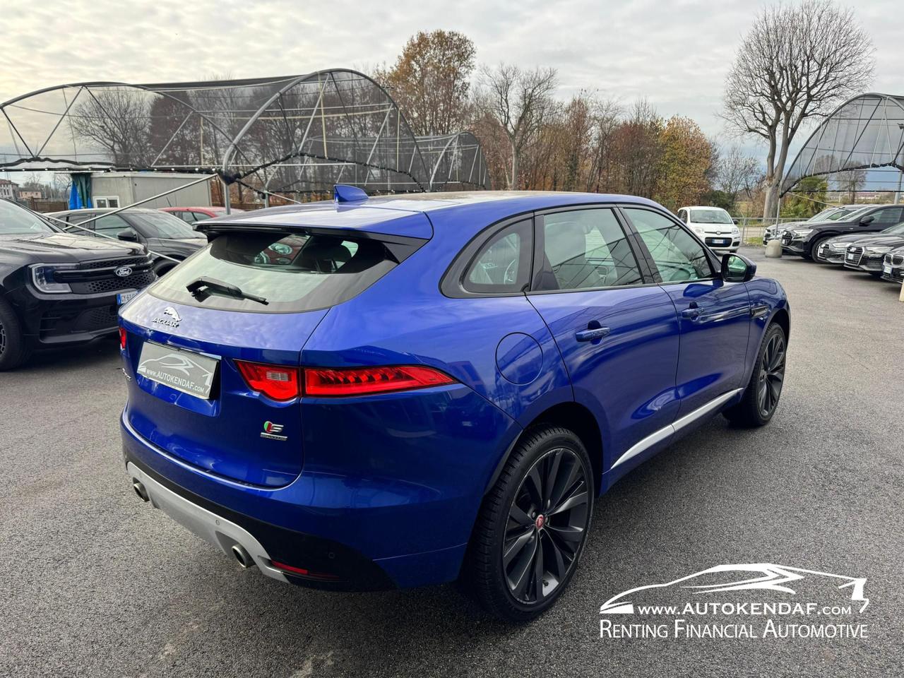 Jaguar F-Pace 3.0d V6 First edition awd 300cv auto