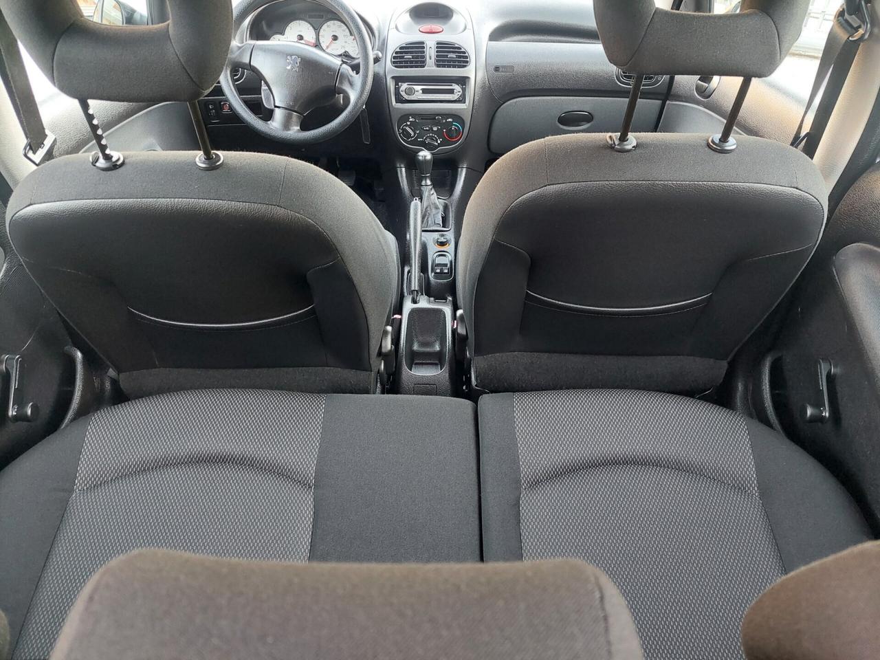 Peugeot 206 1.4 HDi 5p. Soli 148.000km