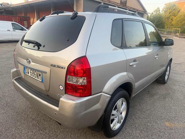 HYUNDAI Tucson 2.0 CVVT 16V BlueDrive BENZINA/GPL Dynamic