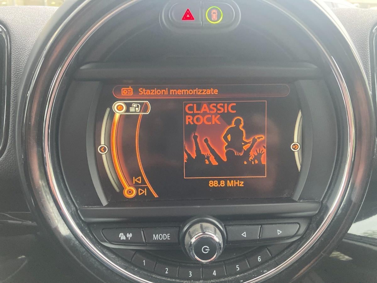 MINI Mini Countryman 2.0 Cooper SD auto