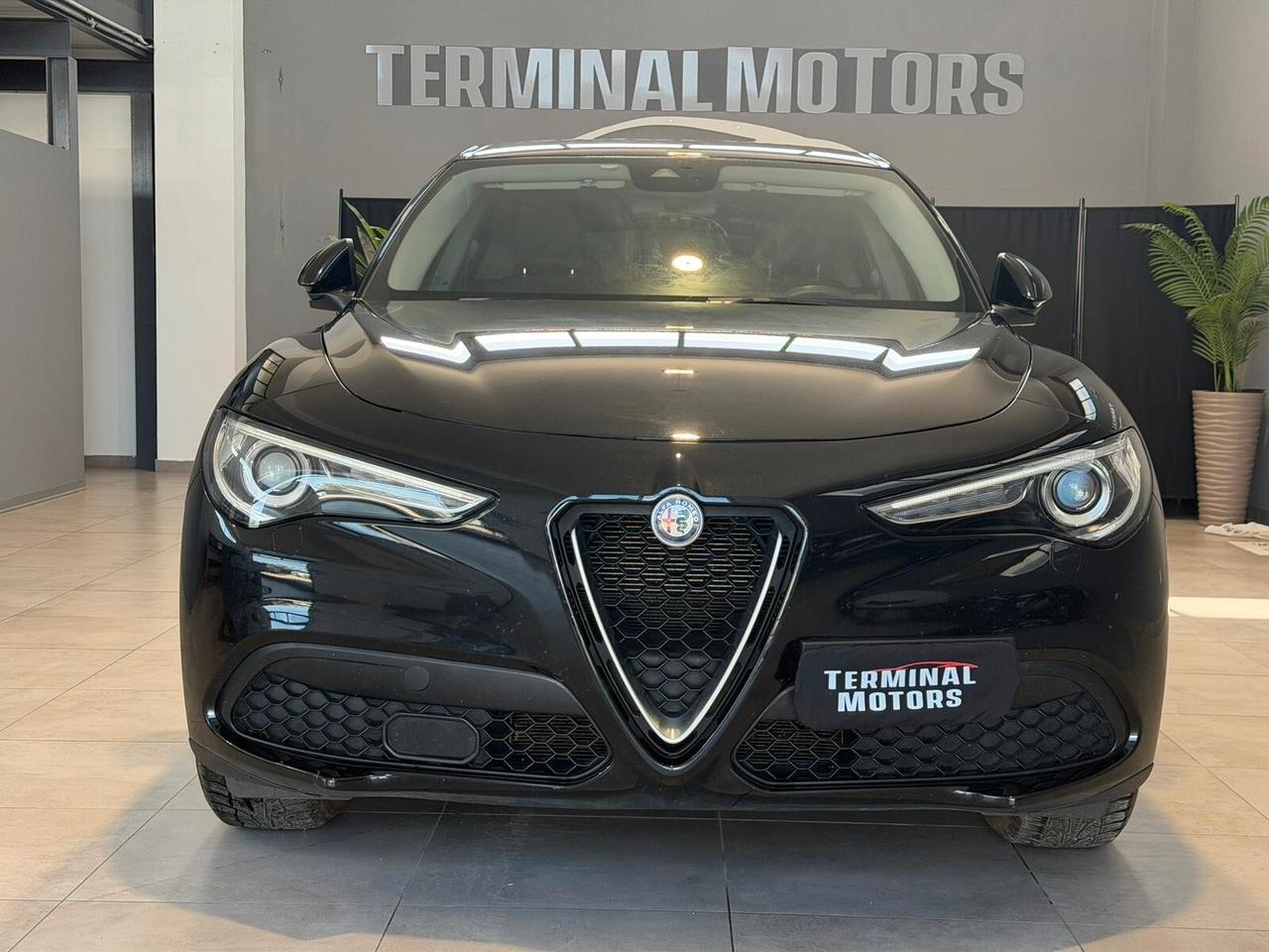 Alfa Romeo Stelvio 2.2 Turbodiesel 160 CV AT8 RWD Business
