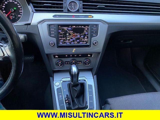 VOLKSWAGEN Passat Variant 2.0 TDI DSG Executive BlueMotion Tech.