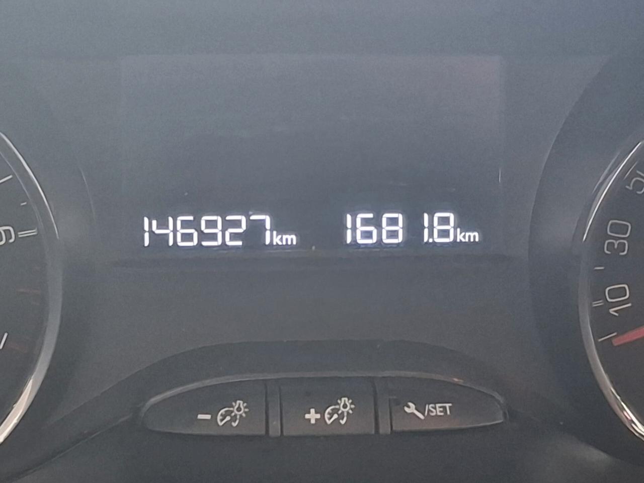 Peugeot 208 PureTech 82 5 porte Allure