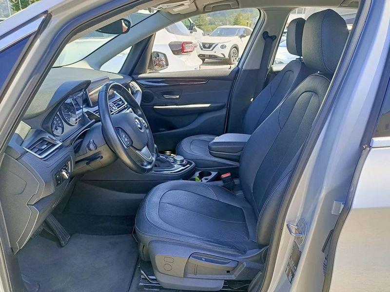 BMW Serie 2 Active Tourer 218d Luxury Auto 218d Active Tourer Luxury auto