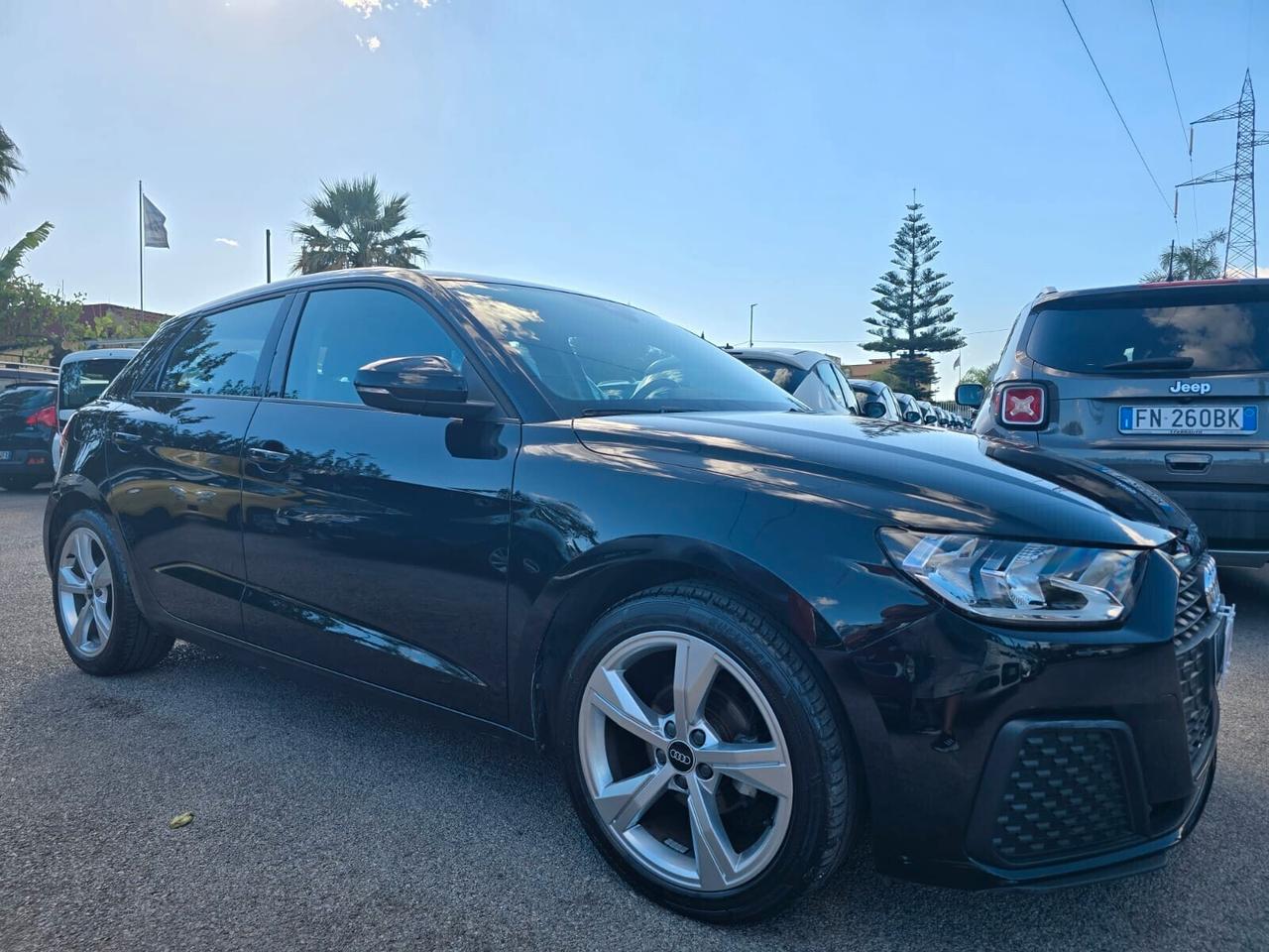 AUDI A1 SPORTBACK 1.0 95CV AUTOMATICA