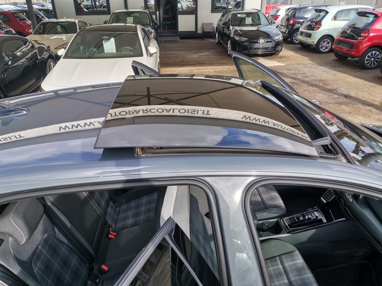 Volkswagen Golf 2.0 tdi GTD 200cv dsg