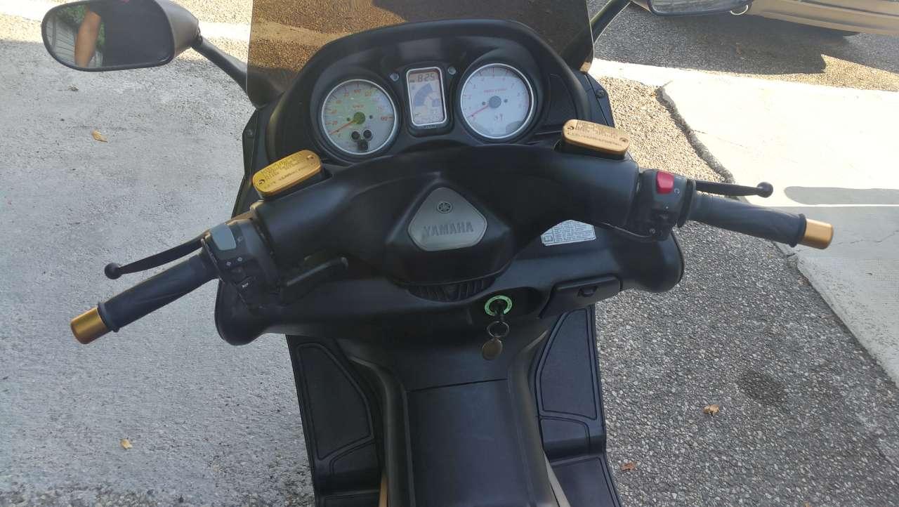 Yamaha TMAX 500