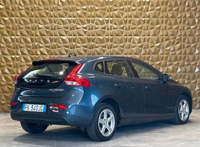 Volvo V40 D2 Geartronic Business