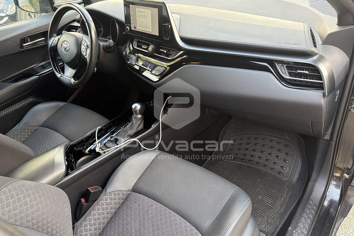 TOYOTA C-HR 1.8 Hybrid E-CVT Trend