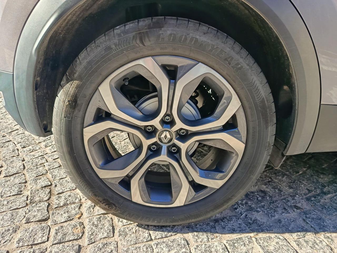 Renault Captur Techno Fast Track TCe 100 #7452