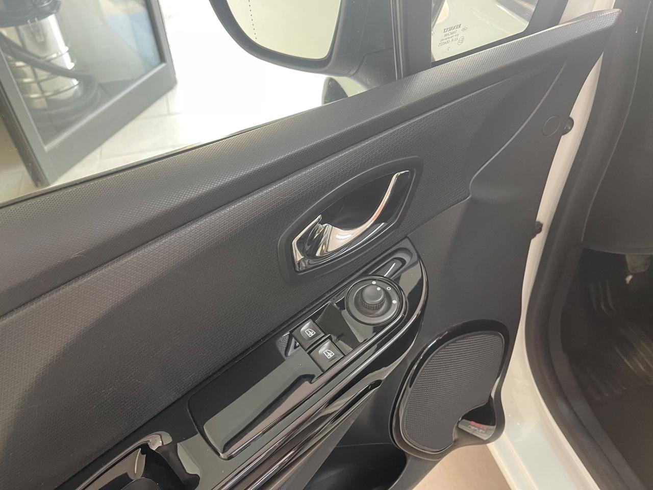 Renault Clio 1.5 DCI 75CV