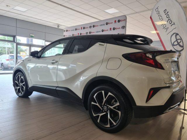 TOYOTA C-HR 2.0 Hybrid E-CVT Trend