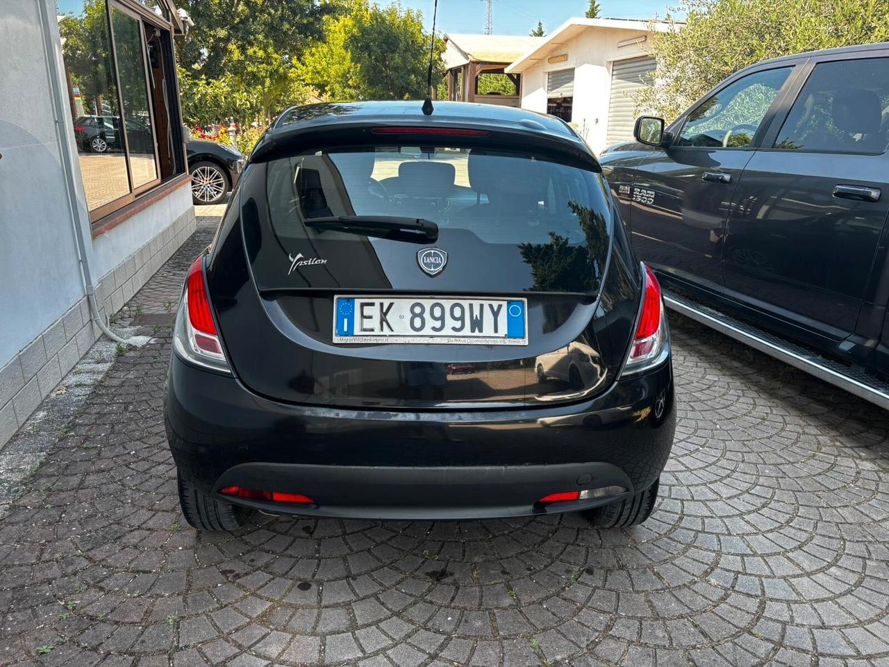 Lancia Ypsilon 1.2 69 CV 5 porte GPL Ecochic Silver IDONEA PER NEOPATENTATI PERMUTABILE