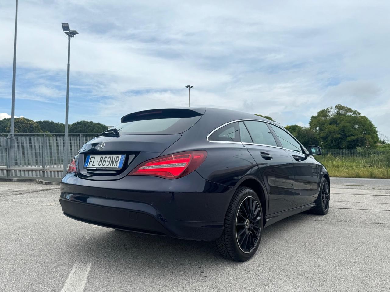 MERCEDES CLA 200d S.B. Sport - Tetto Led Navi