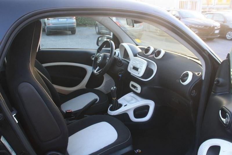 smart fortwo fortwo 70 1.0 Passion