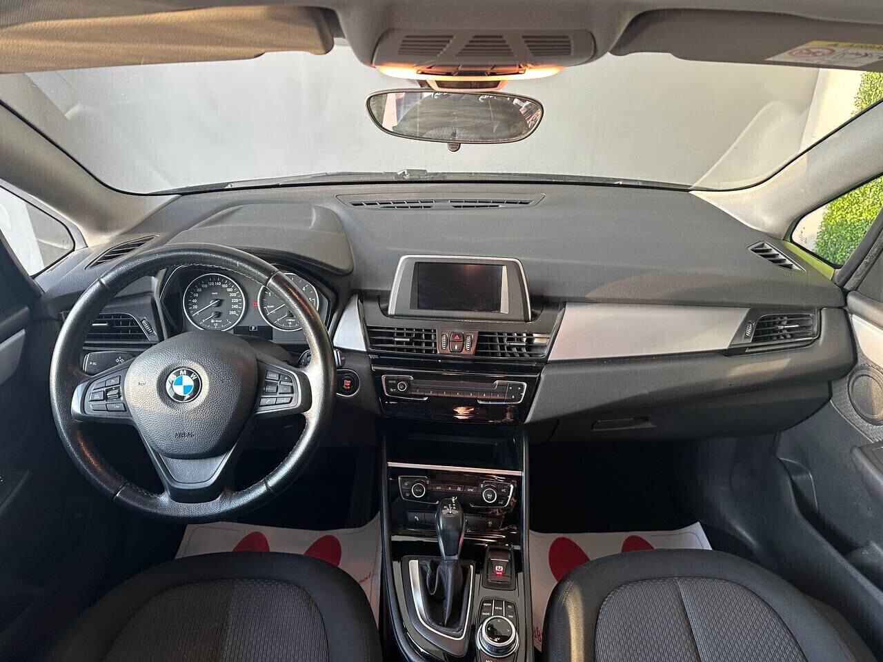 BMW 218d - Automatico