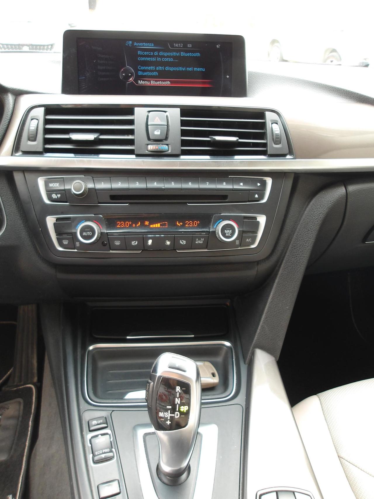 BMW Serie 3 Touring 320d Touring xdrive Modern