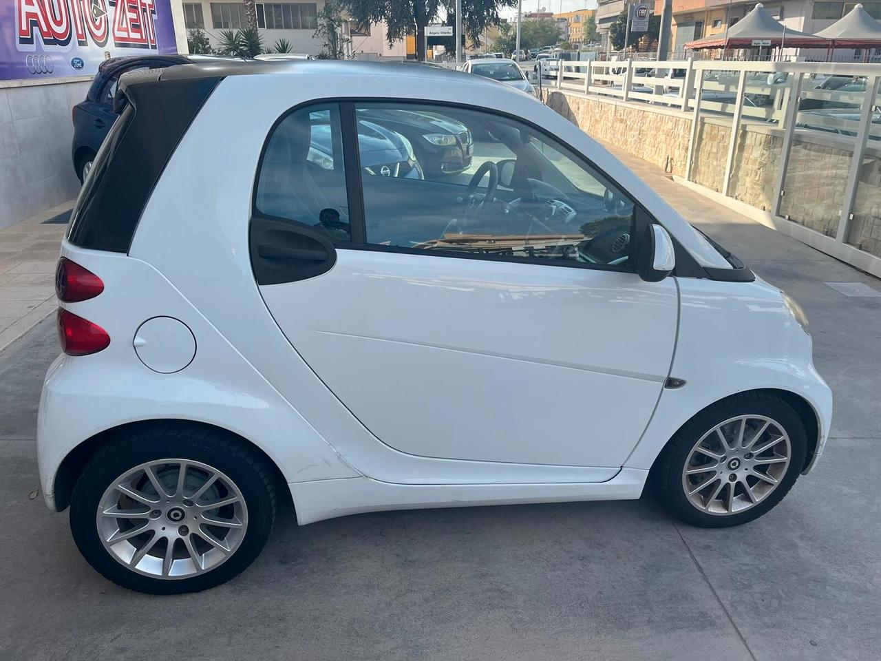 Smart ForTwo 800 40 kW coupé pure cdi