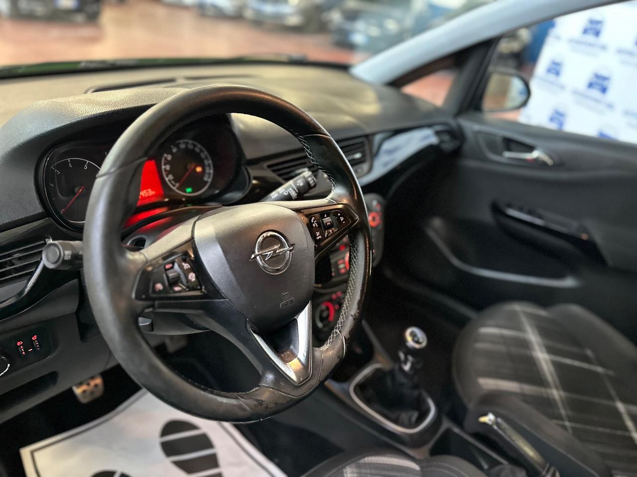 Opel Corsa 1.4 90CV /2015/kmcertif/ok neopate/benzi