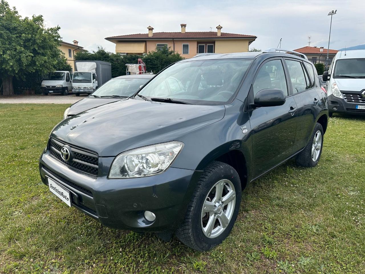 Toyota RAV4 5 Porte RAV4 2.2 d-4d Sol 136cv dpf