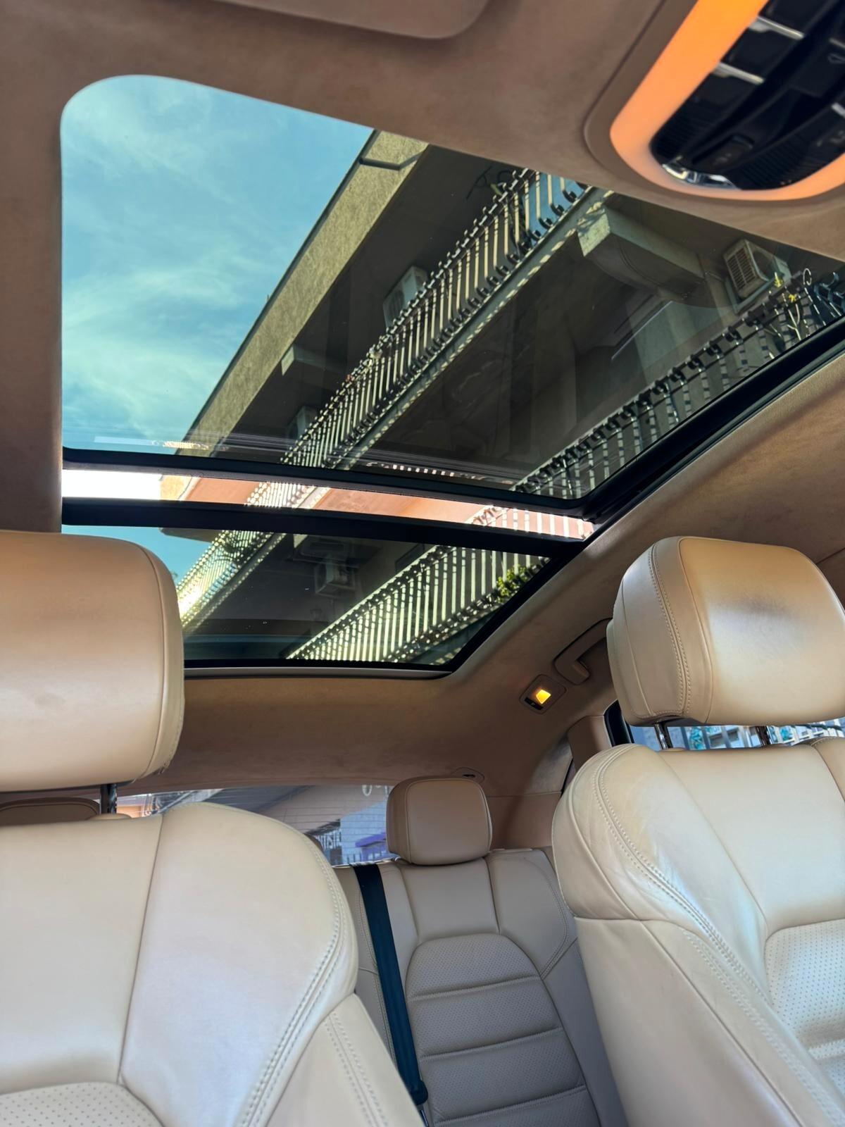 PORSCHE MACAN 3.6 TURBO CON MOTORE NUOVO SOSTITUITO IN PORSCHE ROMA