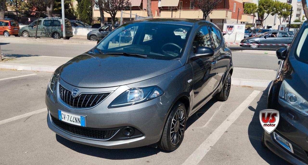LANCIA YPSILON 1.0 HYBRID -GARANZIA FULL