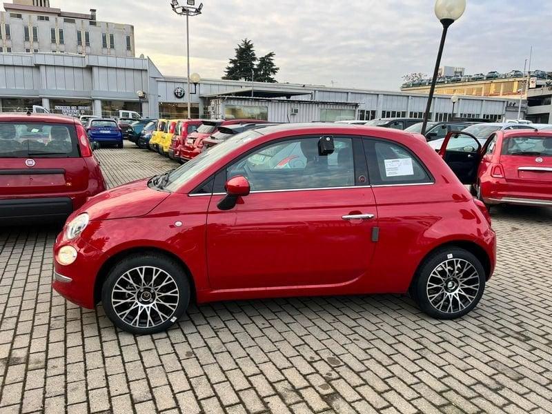 FIAT 500 1.0 Hybrid Red