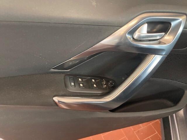 Peugeot 2008 1.6 e-HDi 92 CV Stop&Start Urban Cross