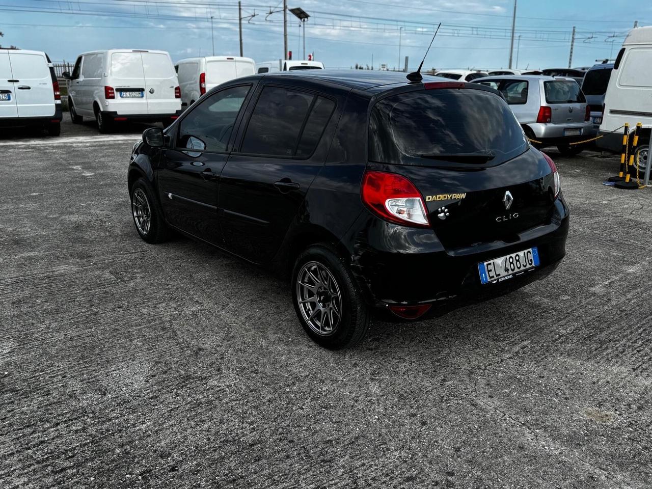Renault Clio 1.2 16V 5 porte GPL Dynamique