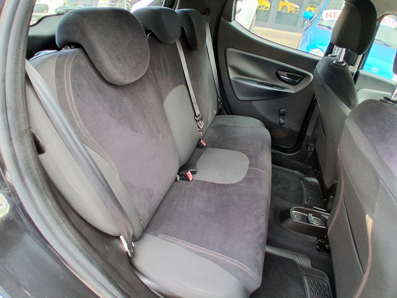 LANCIA YPSILON GOLD 1.2 BENZINA 70CV