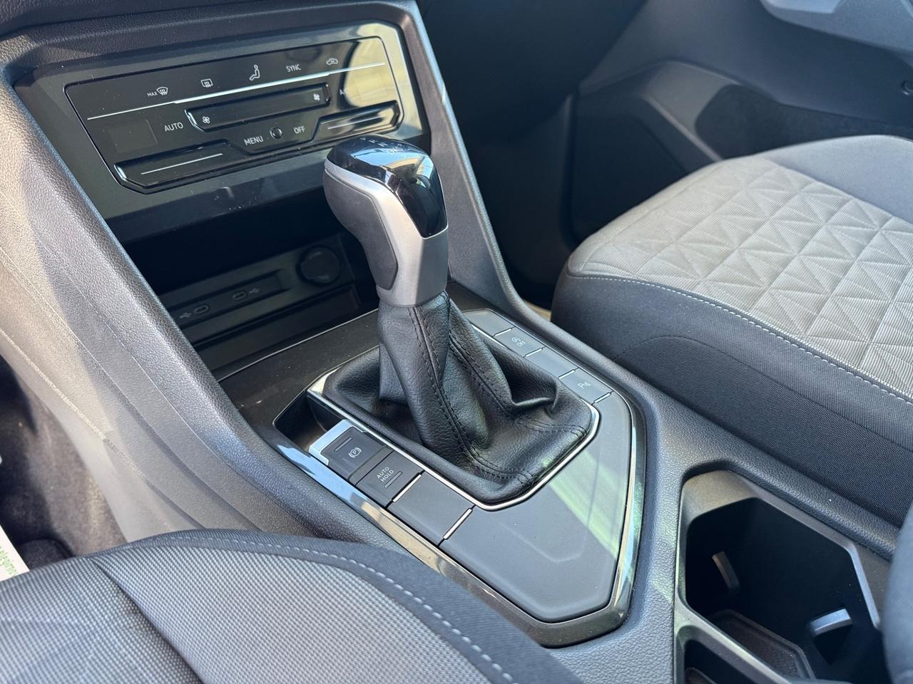 Volkswagen Tiguan 2.0 TDI 150 CV SCR DSG Elegance