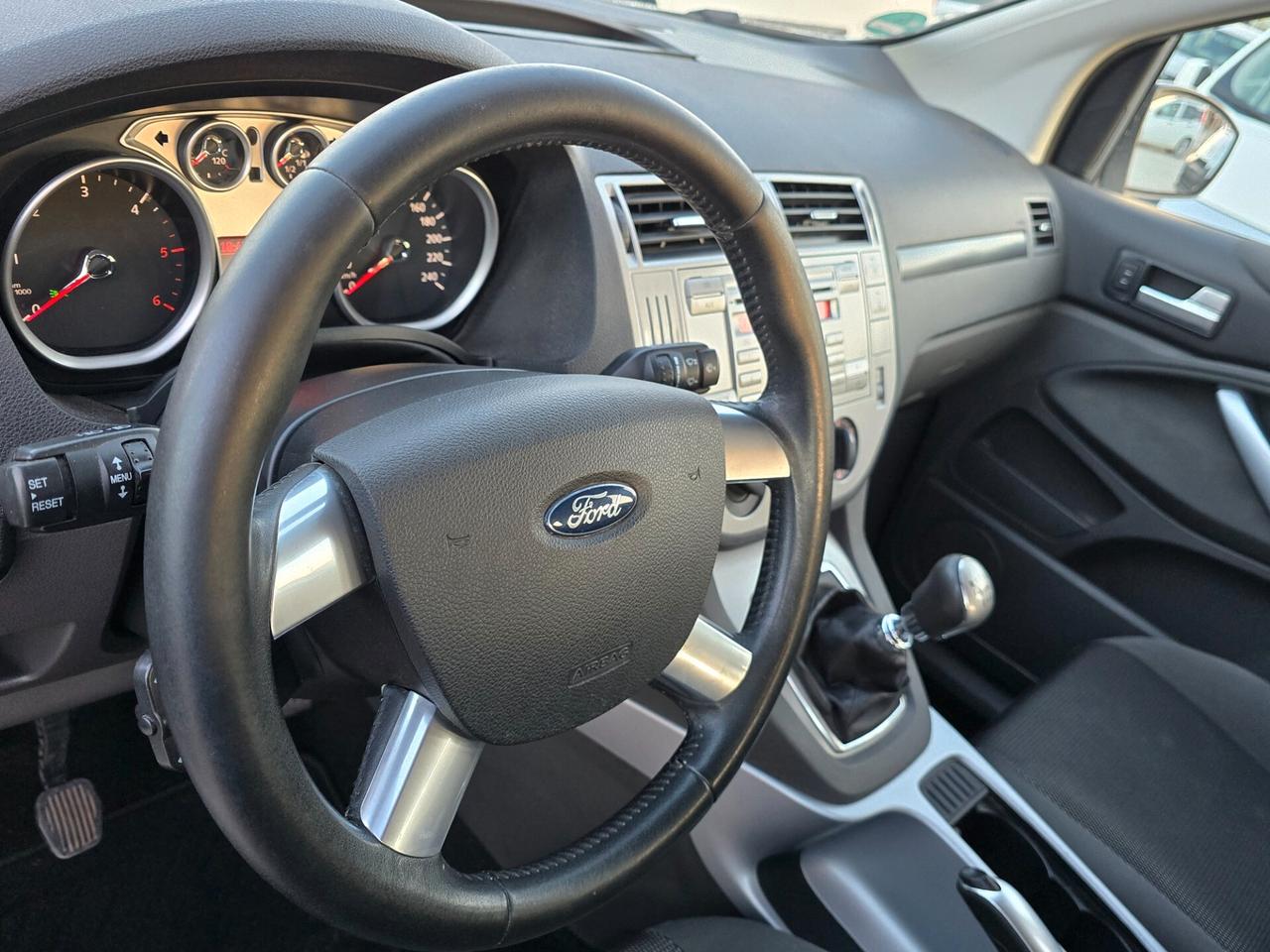 Ford Kuga 2.0 TDCi 140 CV 2WD Titanium DPF