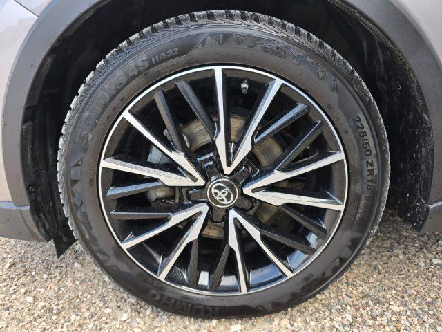 TOYOTA C-HR 1.8 Hybrid E-CVT Lounge