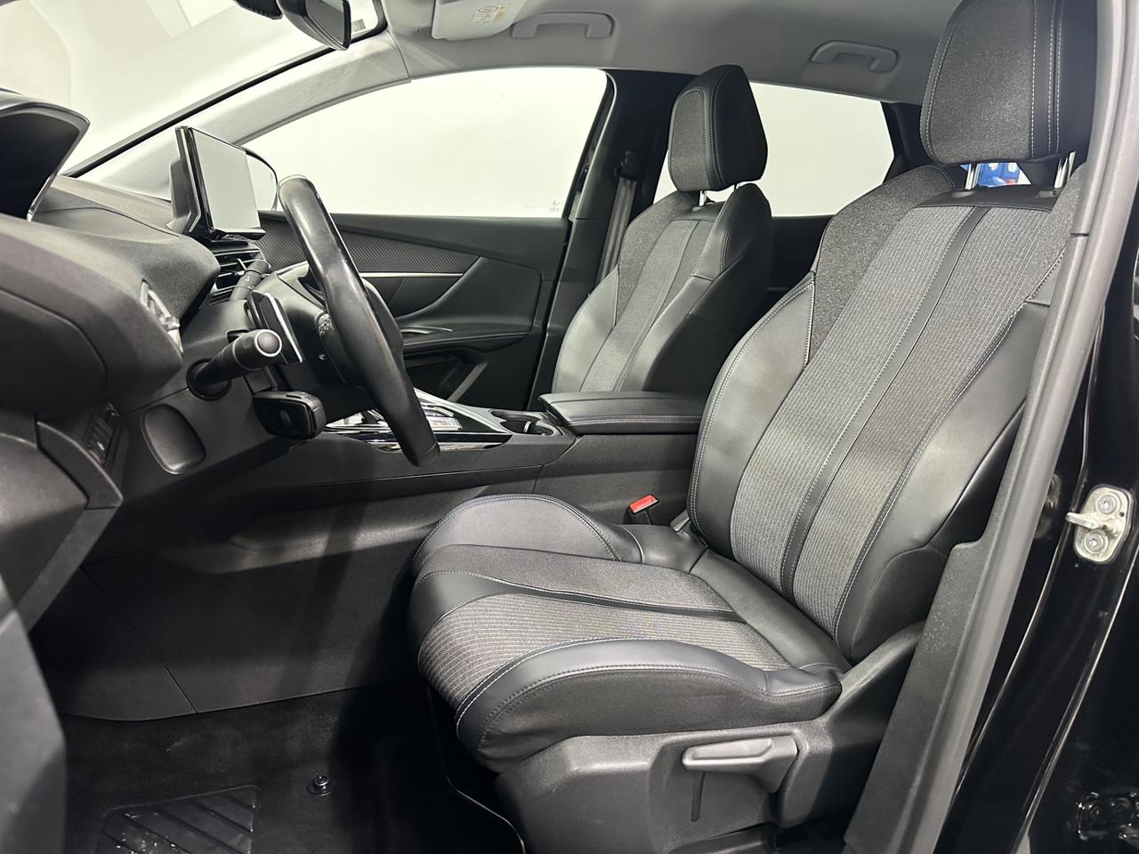 Peugeot 3008 BlueHDi 130 S&S EAT8 Allure