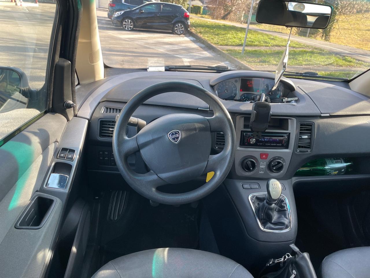 Lancia MUSA 1.4 benzina anno 2011 pronta al uso