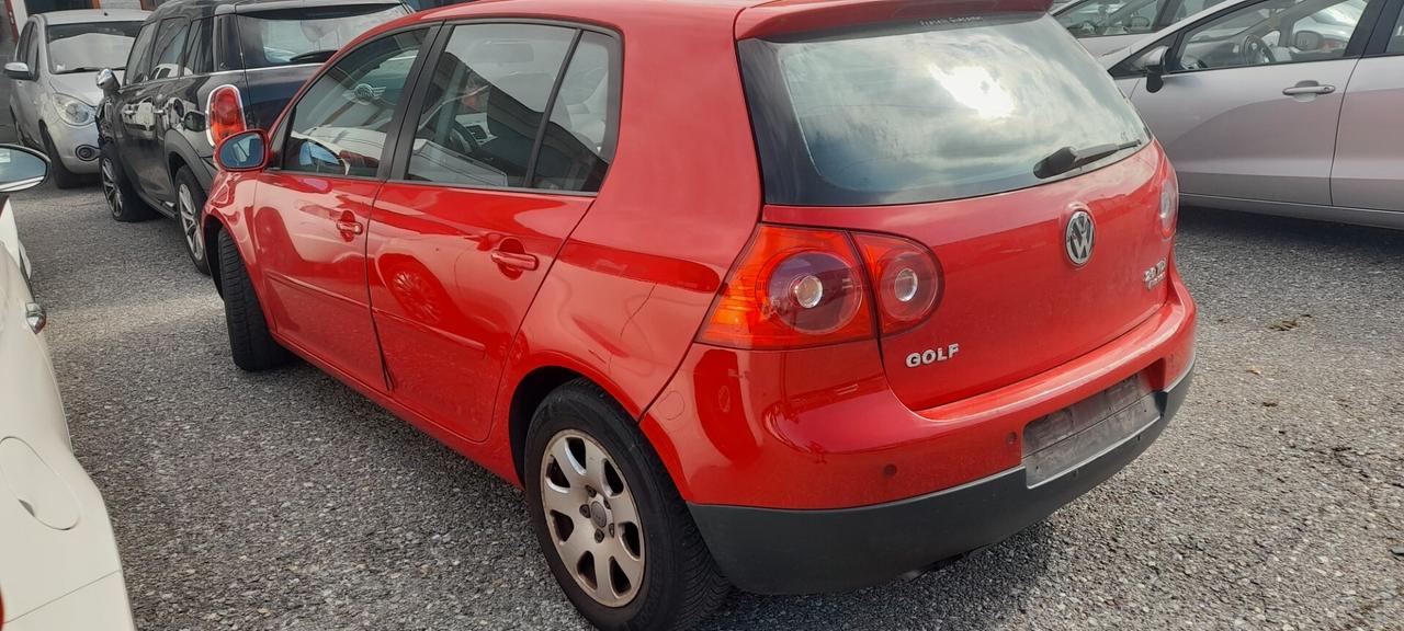 Volkswagen Golf 2.0 16V TDI 4mot. 5p. Sportline