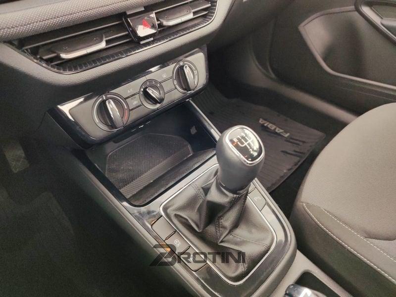 Škoda Fabia Fabia 1.0 MPI 80 CV Young Edition