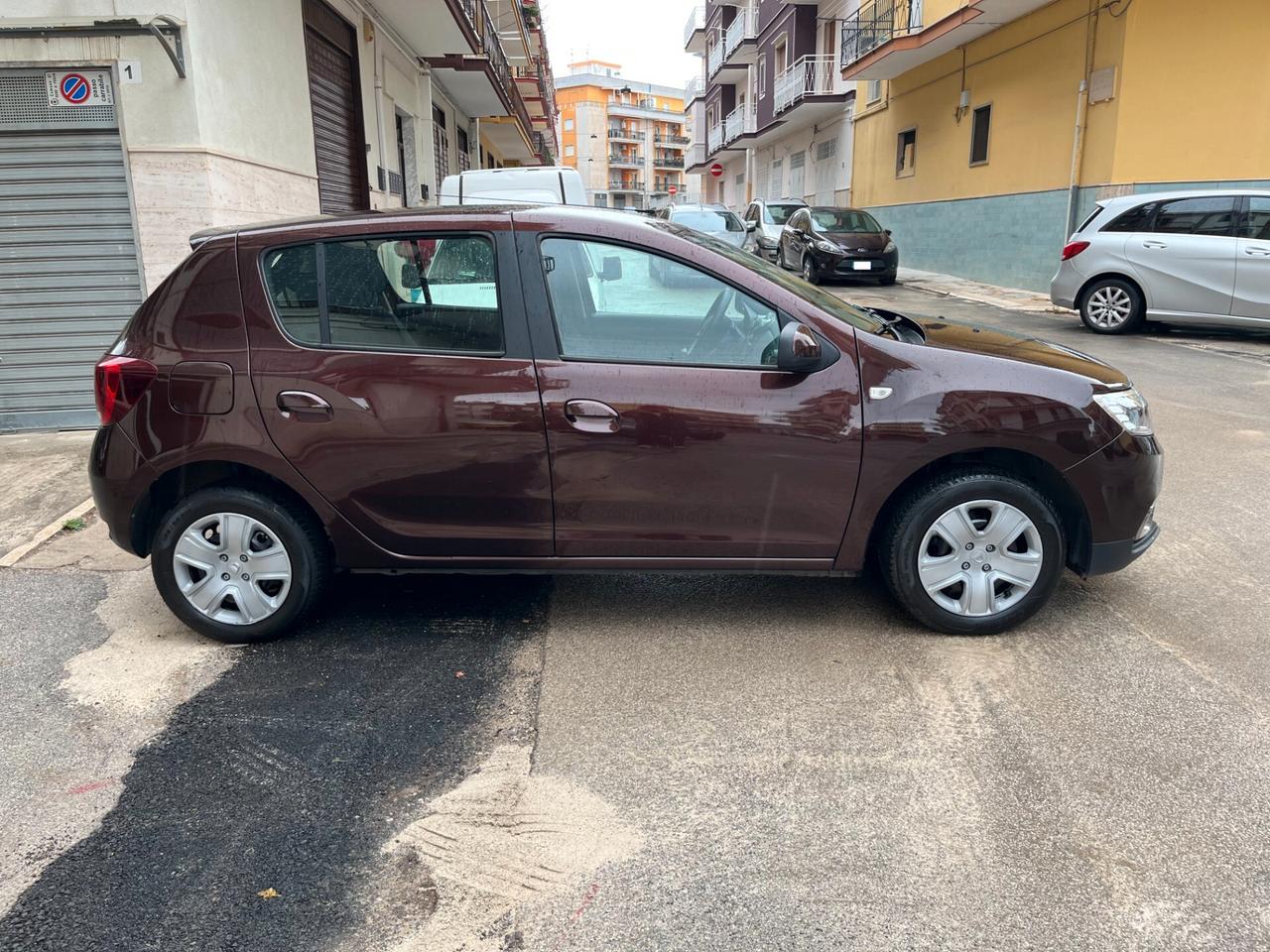 Dacia Sandero 1.0 SCe 12V 75CV Lauréate