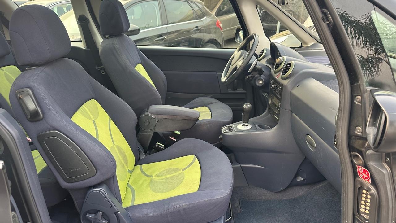 Peugeot 1007 1.6 Sporty 2Tronic
