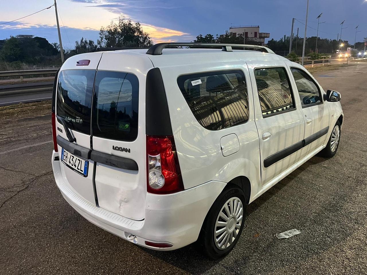 Dacia Logan MCV 1.5 dCi 90CV Lauréate 2011