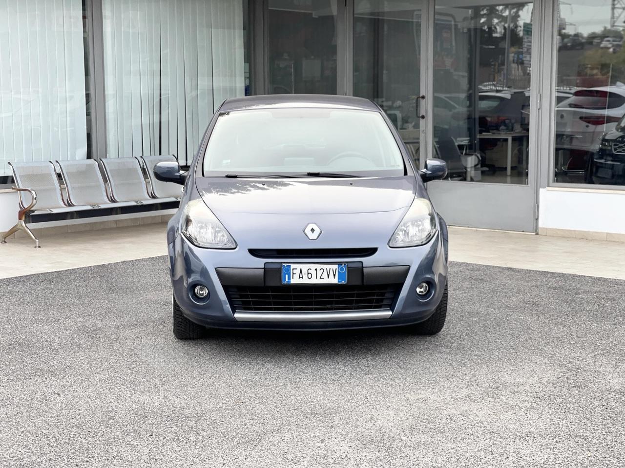 Renault Clio 5 Porte 1.2 Gpl 75CV E4 Neo - 2010