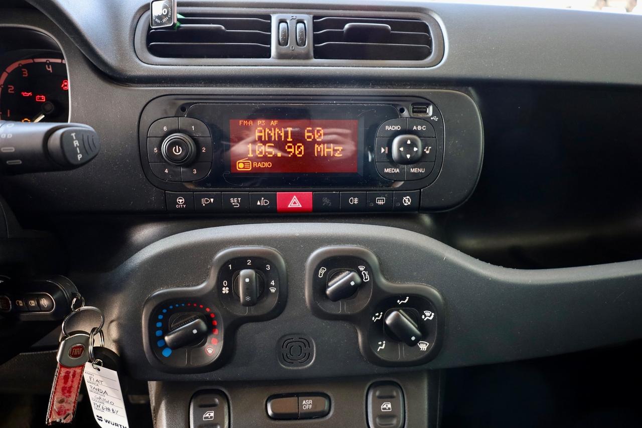 FIAT PANDA 1.2 EASY neopatentati