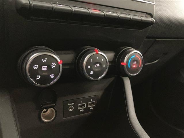 RENAULT Clio 1.0 tce Zen 90cv my21