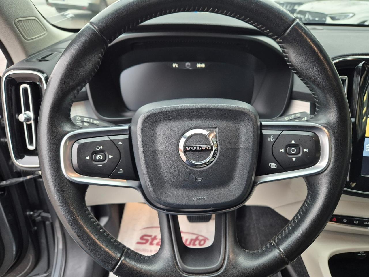 Volvo XC40 D3 Geartronic Momentum