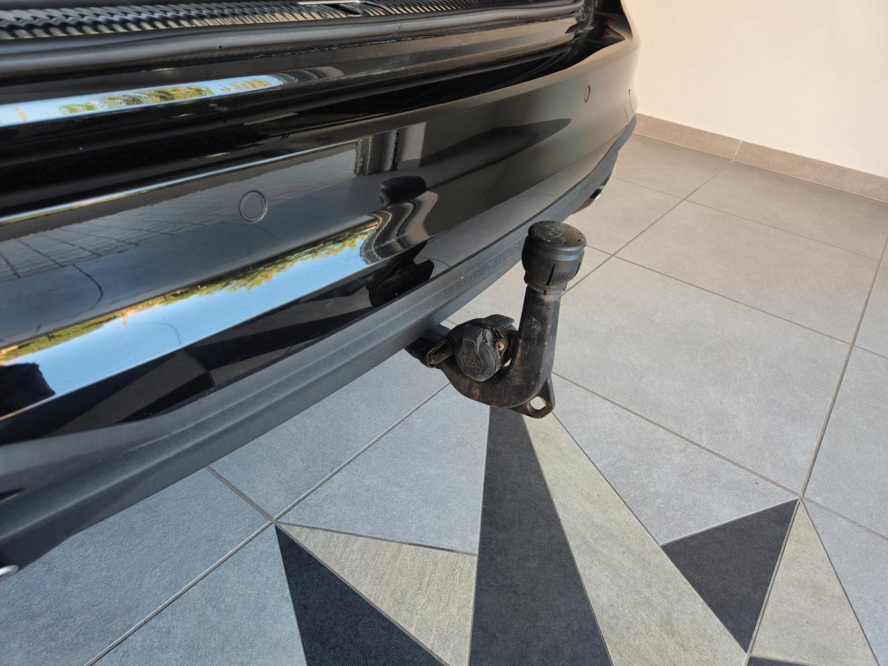 Audi A4 Avant 40 g-tron S tronic Business Advanced