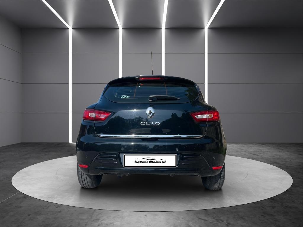 Renault Clio 5 Porte Clio 0.9 tce Moschino Zen 75cv