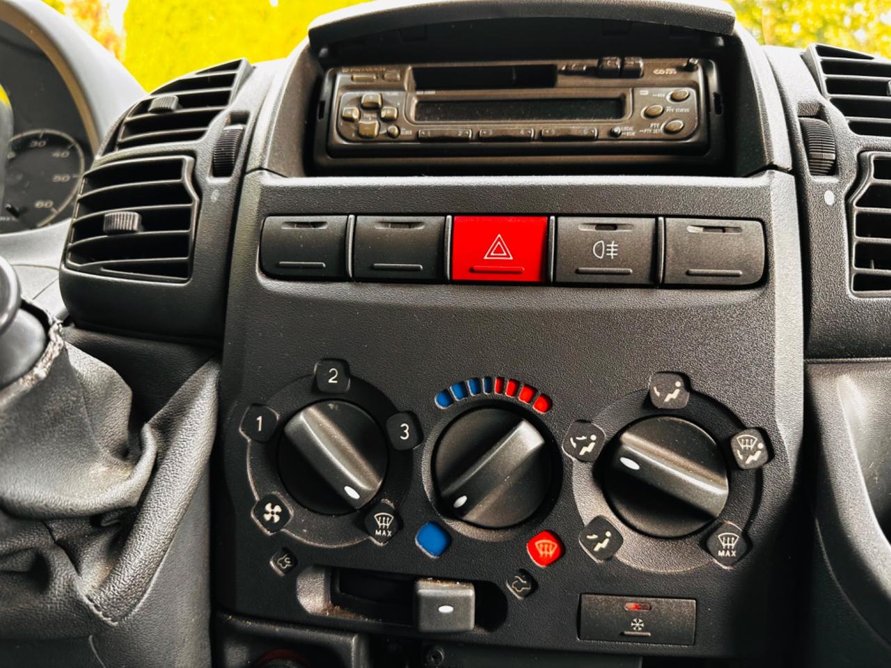 Peugeot Boxer 2.2 HDi Cassone Telonato