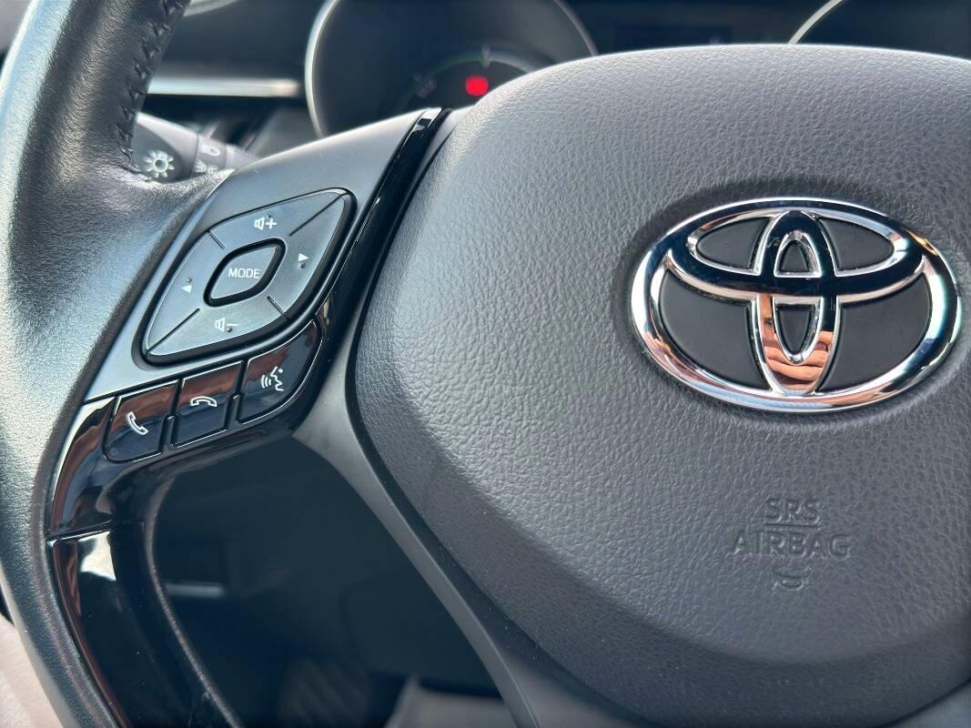 Toyota C-HR 2.0h More Business e-cvt AUTOM CARPLAY E TELECAMER