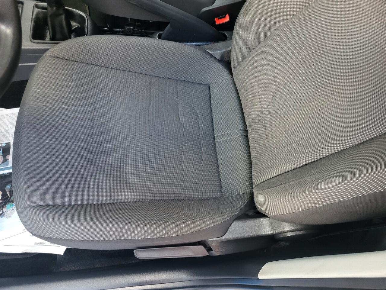 Volkswagen up! 1,0-UNICA PROPR-EURO 6-3 REVISIONI