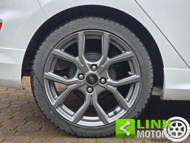 FORD Fiesta 1.0 EcoBoost 125 CV Hybrid ST-Line